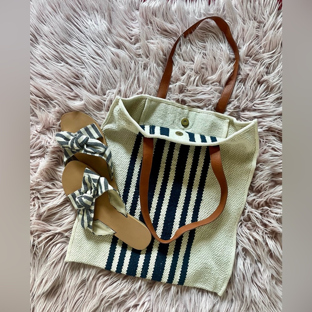 Universal Thread Tote & Sandal Set